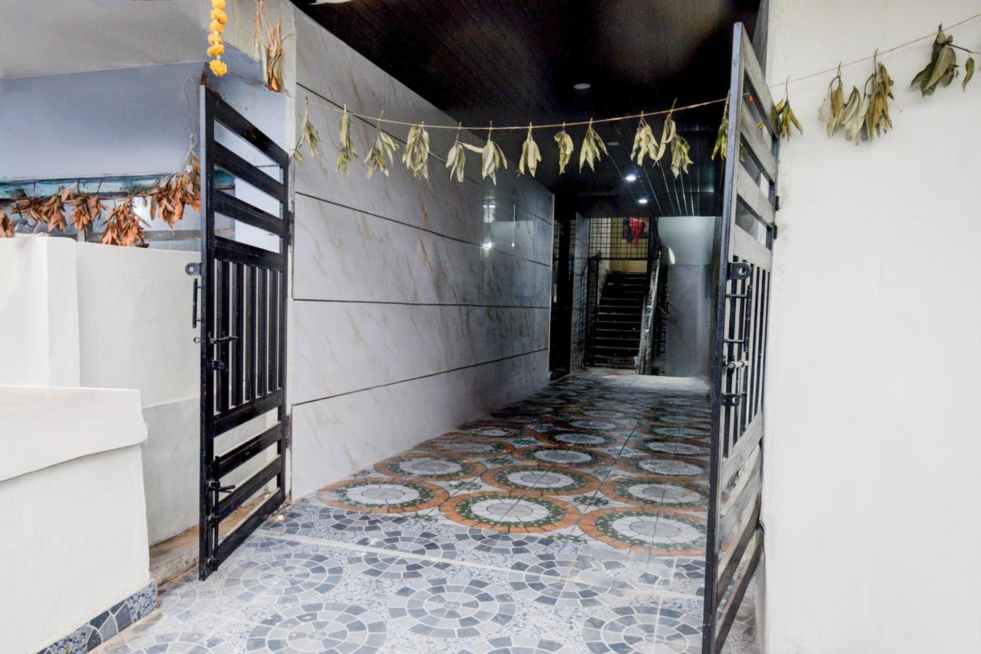 Super Collection O Srisailam Highway Hotel Shamshabad Exterior foto