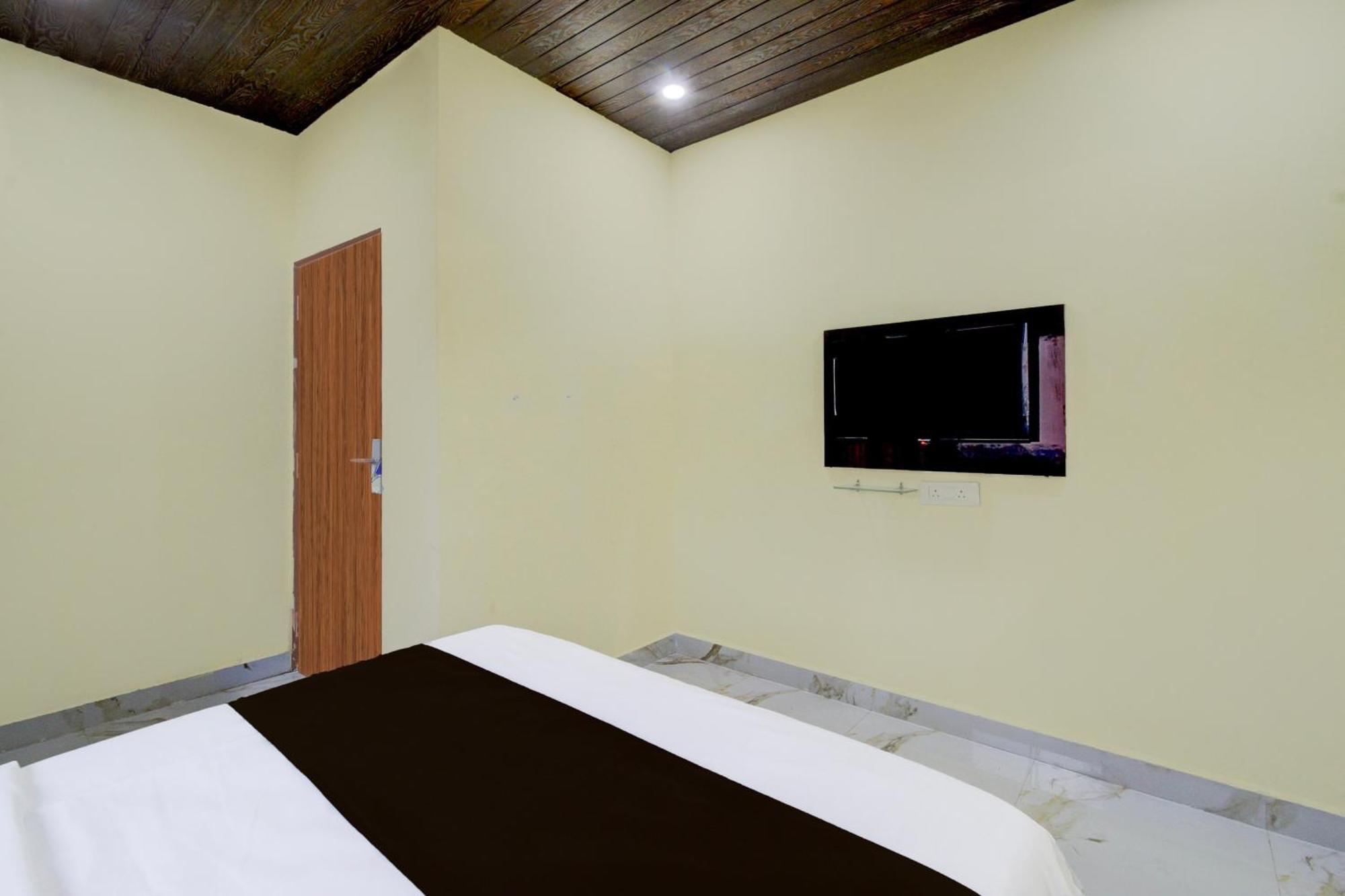Super Collection O Srisailam Highway Hotel Shamshabad Exterior foto